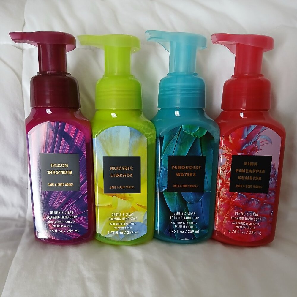 Bath & Body Works Foaming Hand Saop Set